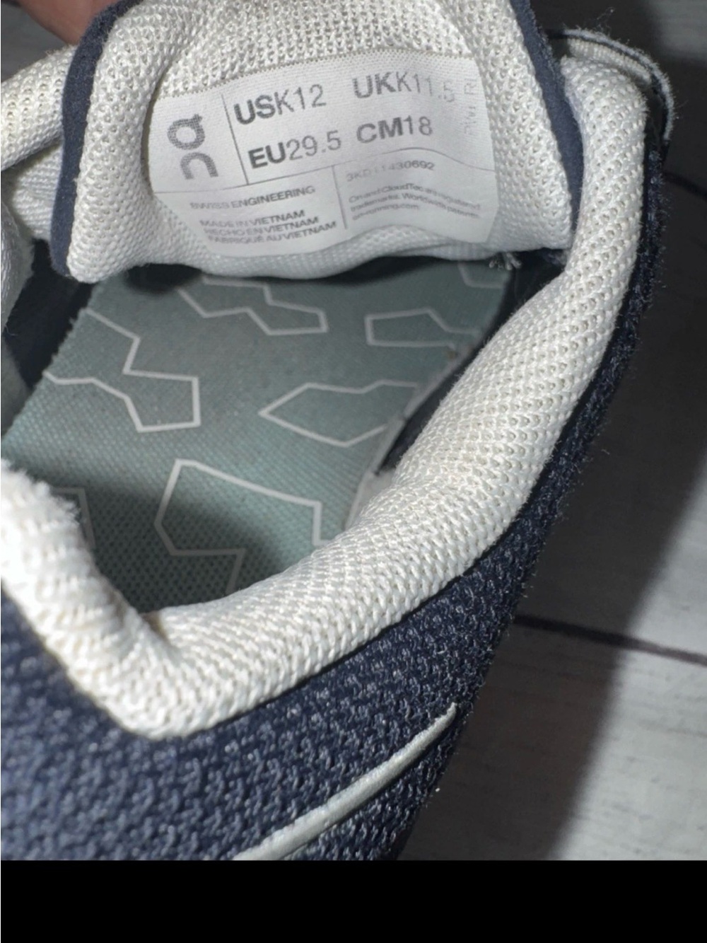 Boys On Cloud Sneakers Shoes 12 Blue White Athletic - Picture 5 of 5